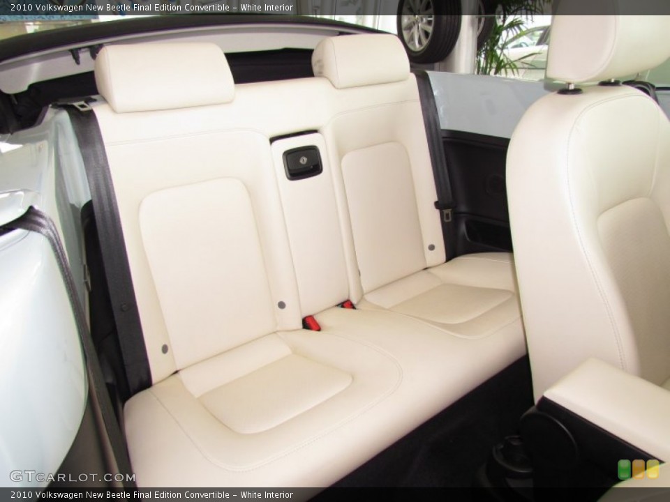 White Interior Photo for the 2010 Volkswagen New Beetle Final Edition Convertible #61217409