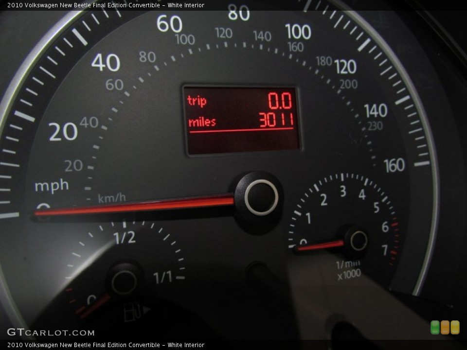 White Interior Gauges for the 2010 Volkswagen New Beetle Final Edition Convertible #61217511