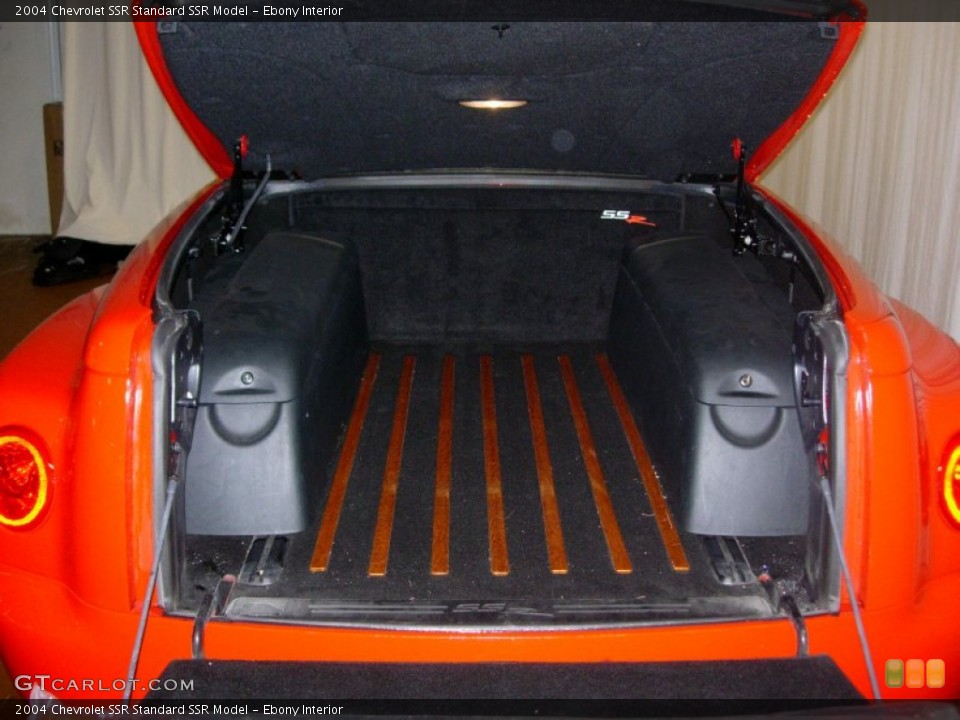 Ebony Interior Trunk for the 2004 Chevrolet SSR  #61220182