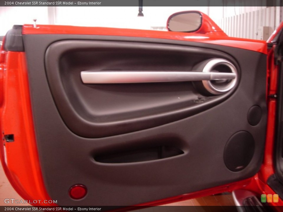 Ebony Interior Door Panel for the 2004 Chevrolet SSR  #61220200