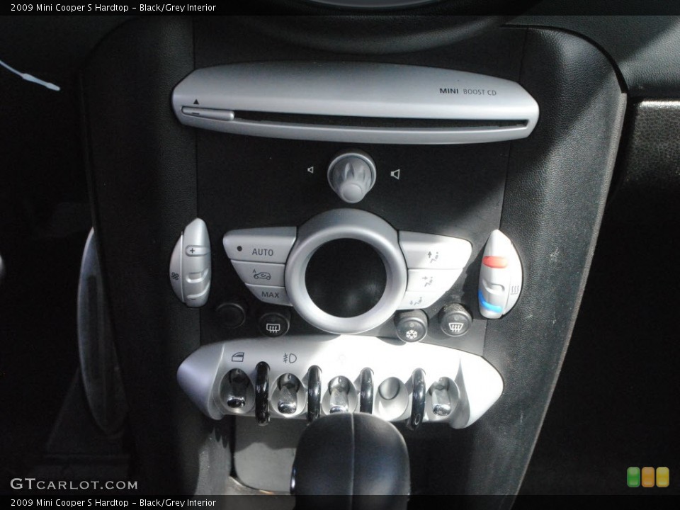 Black/Grey Interior Controls for the 2009 Mini Cooper S Hardtop #61223149