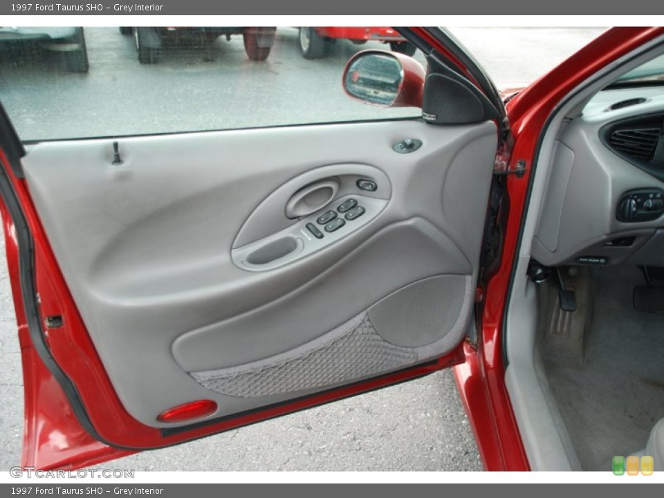 Grey Interior Door Panel for the 1997 Ford Taurus SHO #61223805