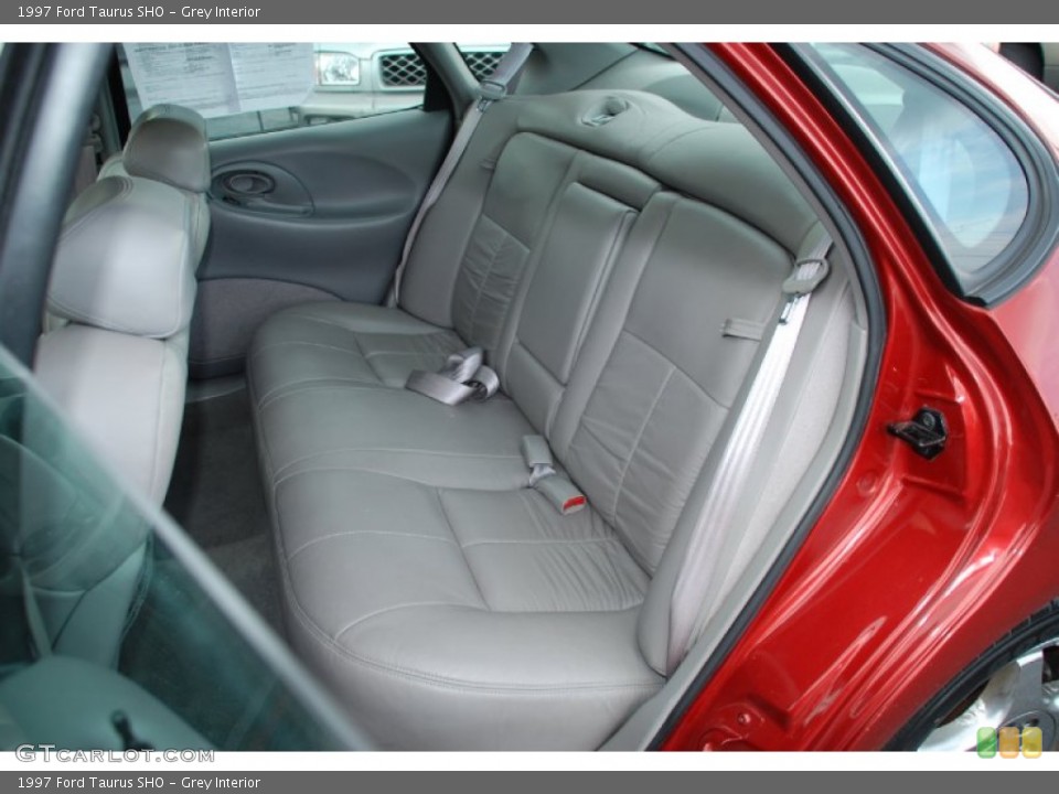Grey Interior Photo for the 1997 Ford Taurus SHO #61223866