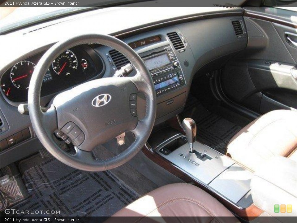 Brown 2011 Hyundai Azera Interiors