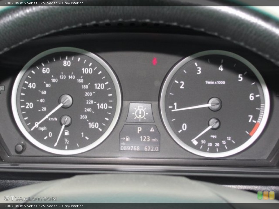 Grey Interior Gauges for the 2007 BMW 5 Series 525i Sedan #61228597