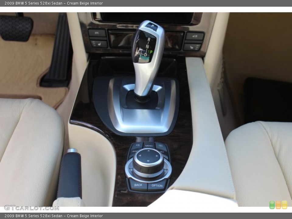 Cream Beige Interior Transmission for the 2009 BMW 5 Series 528xi Sedan #61234483