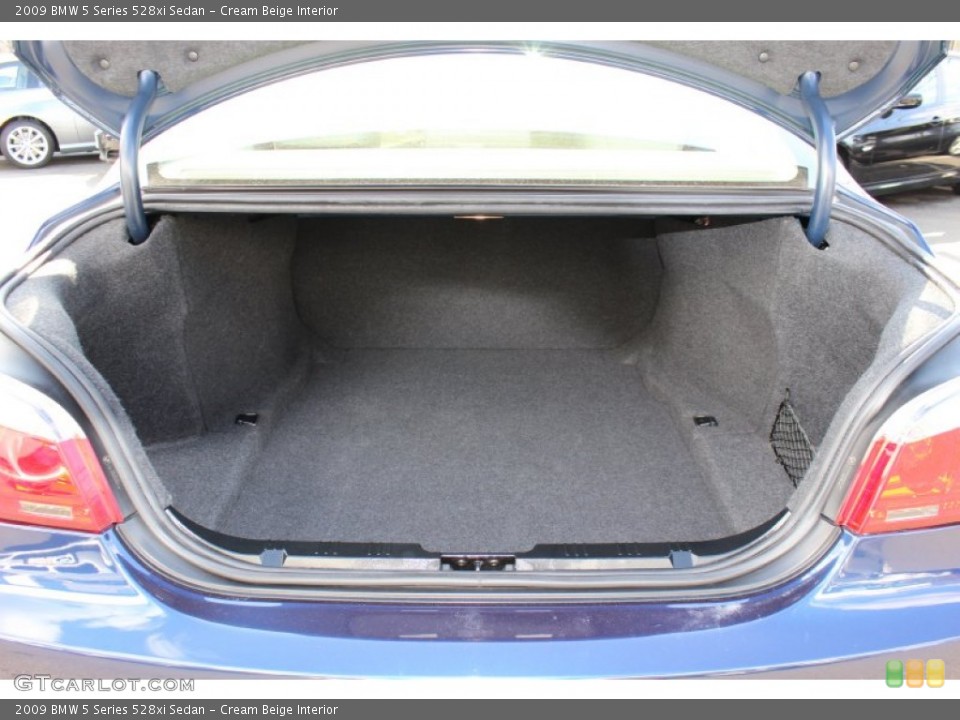 Cream Beige Interior Trunk for the 2009 BMW 5 Series 528xi Sedan #61234501
