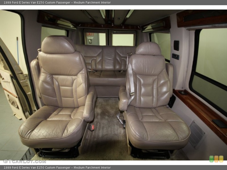Medium Parchment Interior Photo for the 1999 Ford E Series Van E150 Custom Passenger #61256315