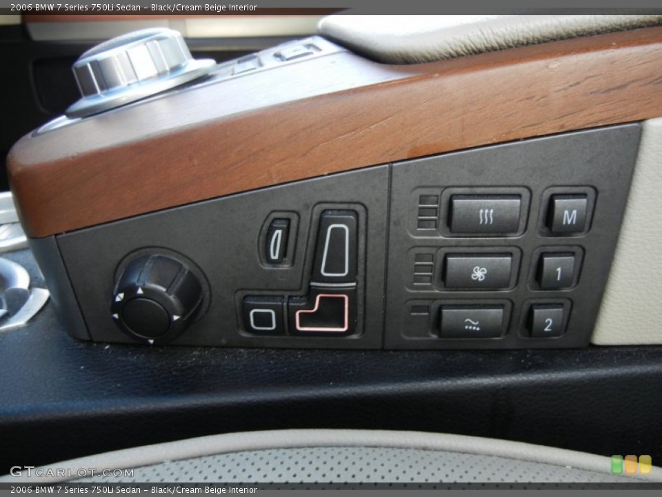 Black/Cream Beige Interior Controls for the 2006 BMW 7 Series 750Li Sedan #61274352