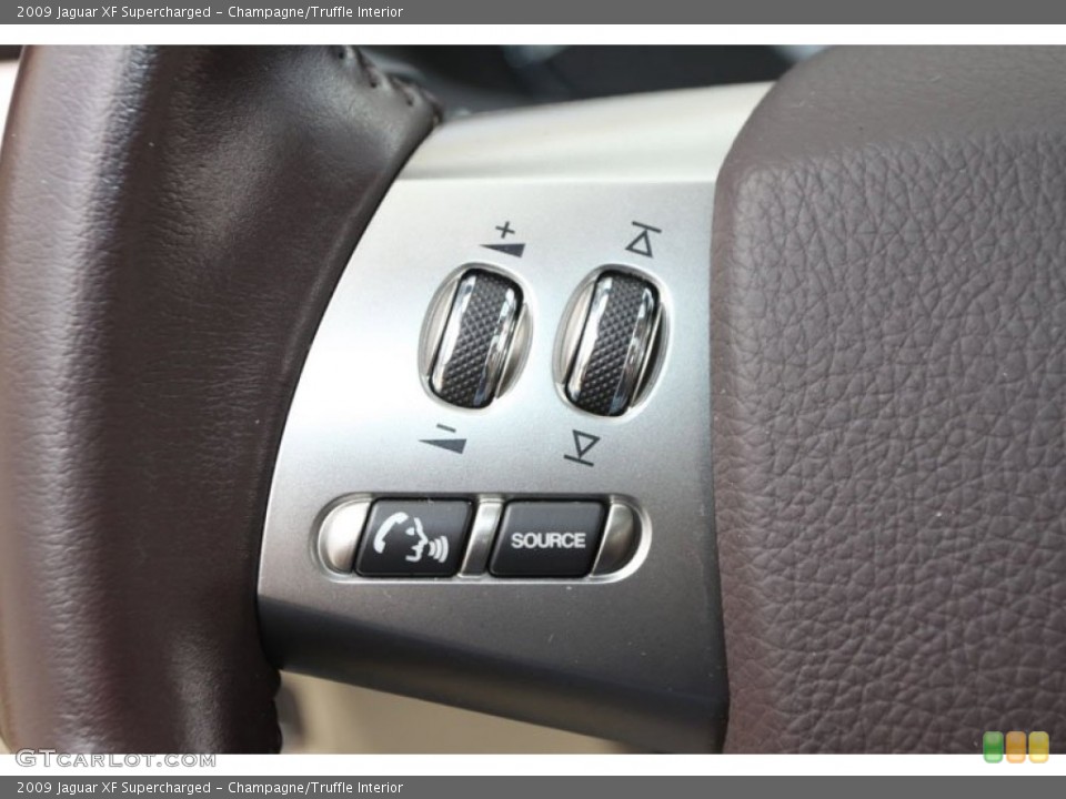 Champagne/Truffle Interior Controls for the 2009 Jaguar XF Supercharged #61277054