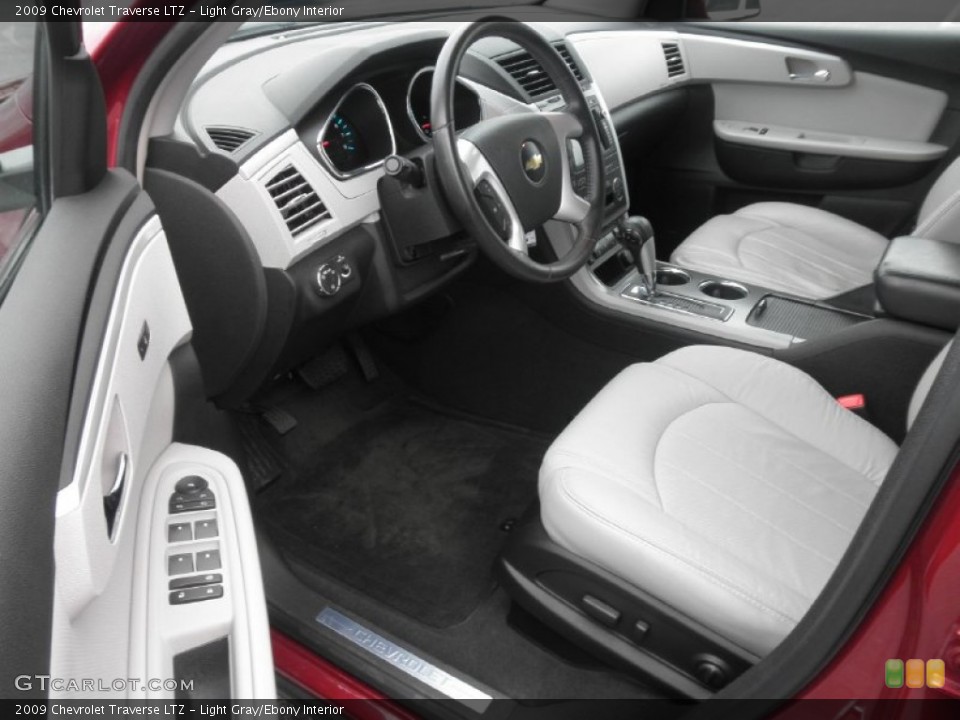 Light Gray/Ebony Interior Prime Interior for the 2009 Chevrolet Traverse LTZ #61306556