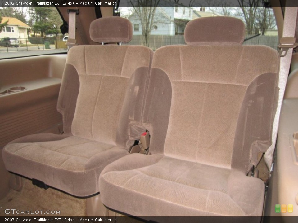 Medium Oak Interior Rear Seat for the 2003 Chevrolet TrailBlazer EXT LS 4x4 #61308245