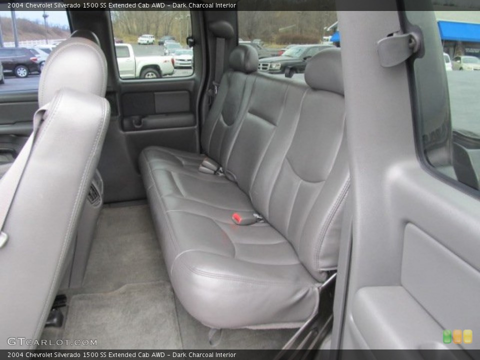 Dark Charcoal Interior Photo for the 2004 Chevrolet Silverado 1500 SS Extended Cab AWD #61317460