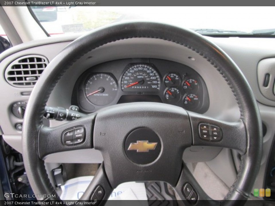 Light Gray Interior Steering Wheel for the 2007 Chevrolet TrailBlazer LT 4x4 #61318700