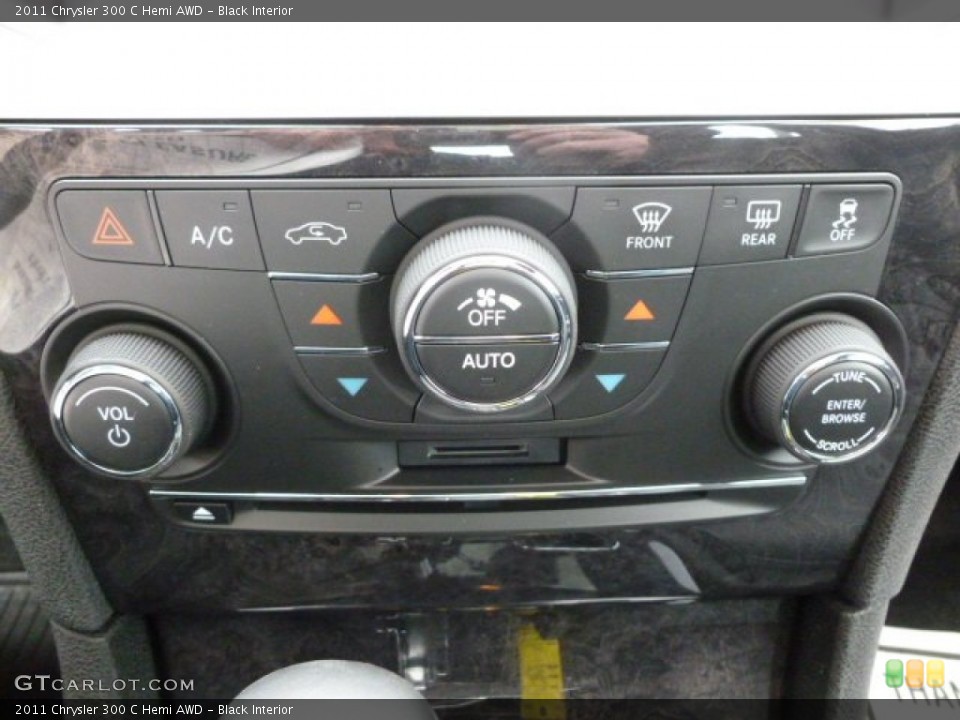 Black Interior Controls for the 2011 Chrysler 300 C Hemi AWD #61340488