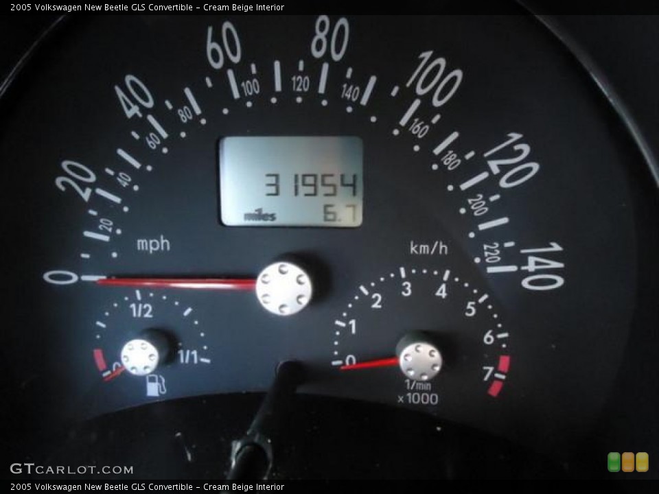 Cream Beige Interior Gauges for the 2005 Volkswagen New Beetle GLS Convertible #61341911