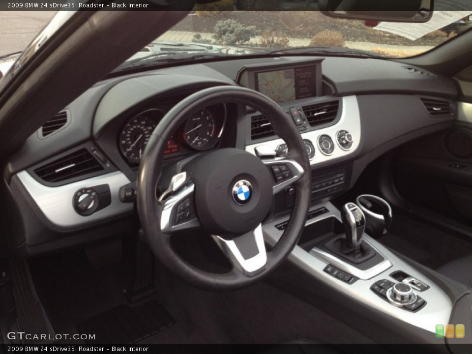 Black Interior Dashboard for the 2009 BMW Z4 sDrive35i Roadster #61378077