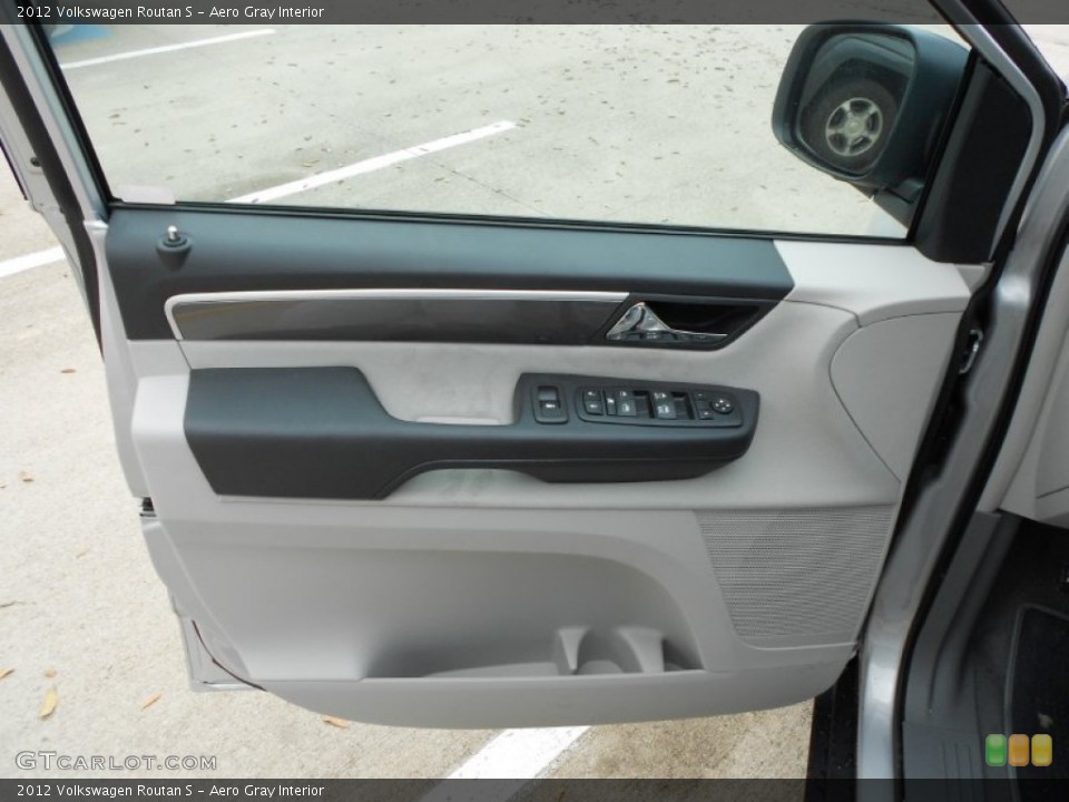 Aero Gray Interior Door Panel for the 2012 Volkswagen Routan S #61393390