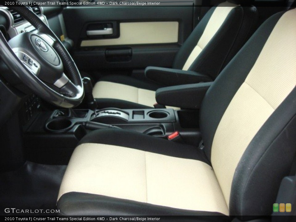 Dark Charcoal/Beige Interior Photo for the 2010 Toyota FJ Cruiser Trail Teams Special Edition 4WD #61396518