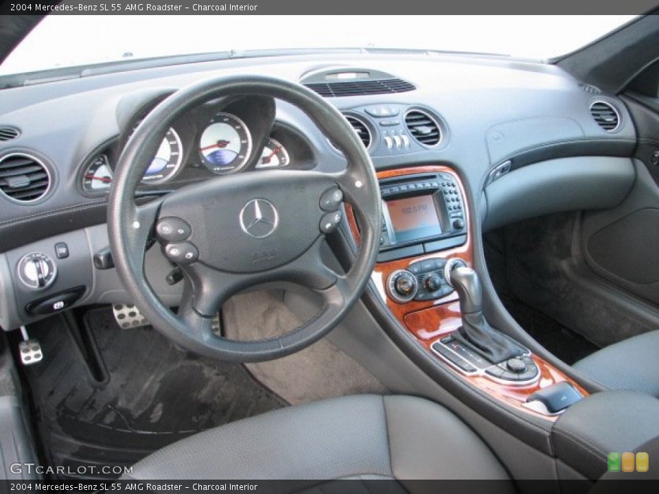 Charcoal Interior Photo for the 2004 Mercedes-Benz SL 55 AMG Roadster #61408882