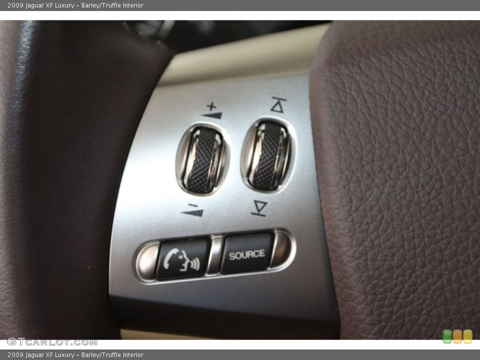 Barley/Truffle Interior Controls for the 2009 Jaguar XF Luxury #61417514