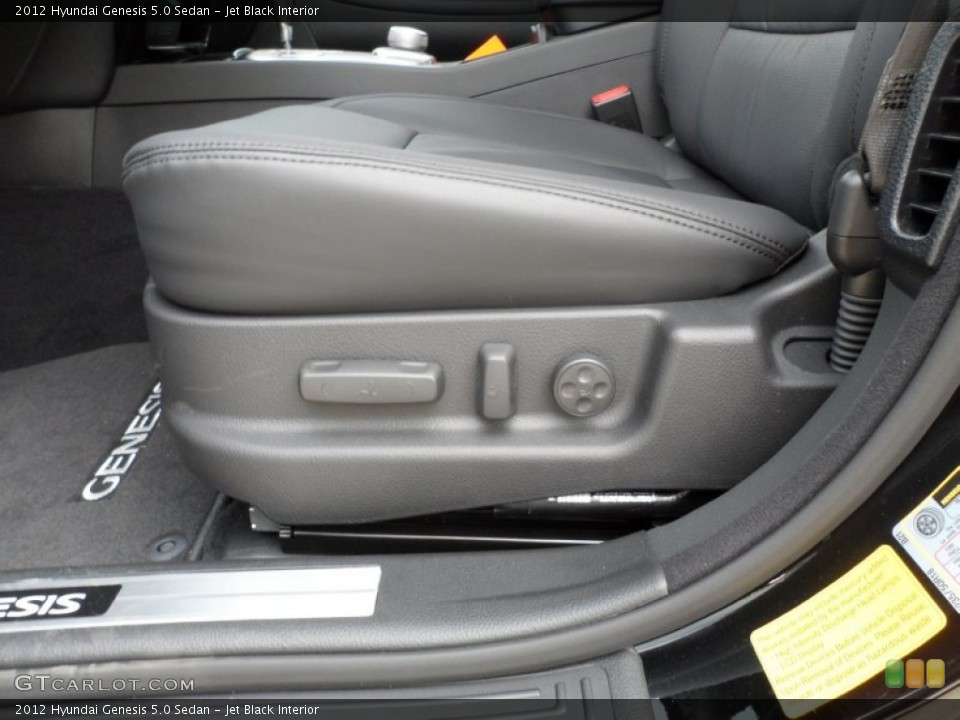 Jet Black Interior Front Seat for the 2012 Hyundai Genesis 5.0 Sedan #61425703