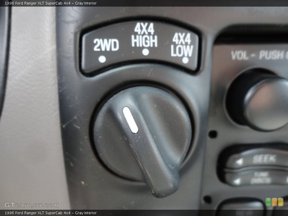 Gray Interior Controls for the 1996 Ford Ranger XLT SuperCab 4x4 #61435640