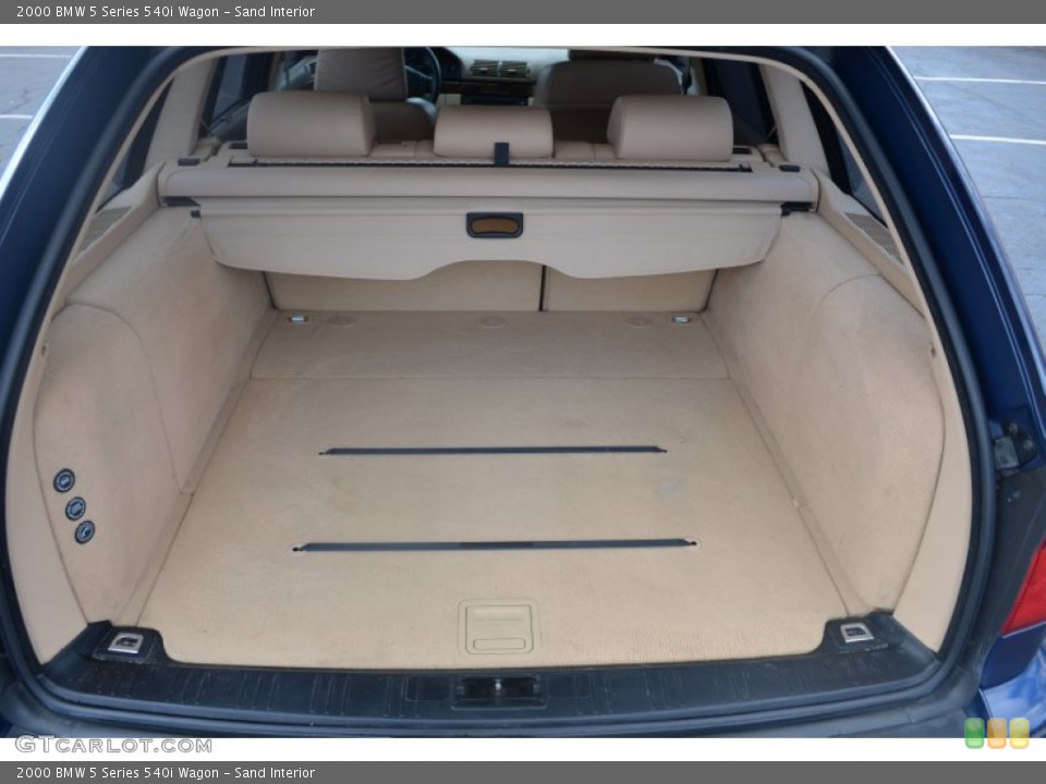 Sand Interior Trunk for the 2000 BMW 5 Series 540i Wagon #61441733