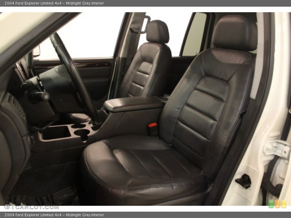 Midnight Grey Interior Photo for the 2004 Ford Explorer Limited 4x4 #61448985