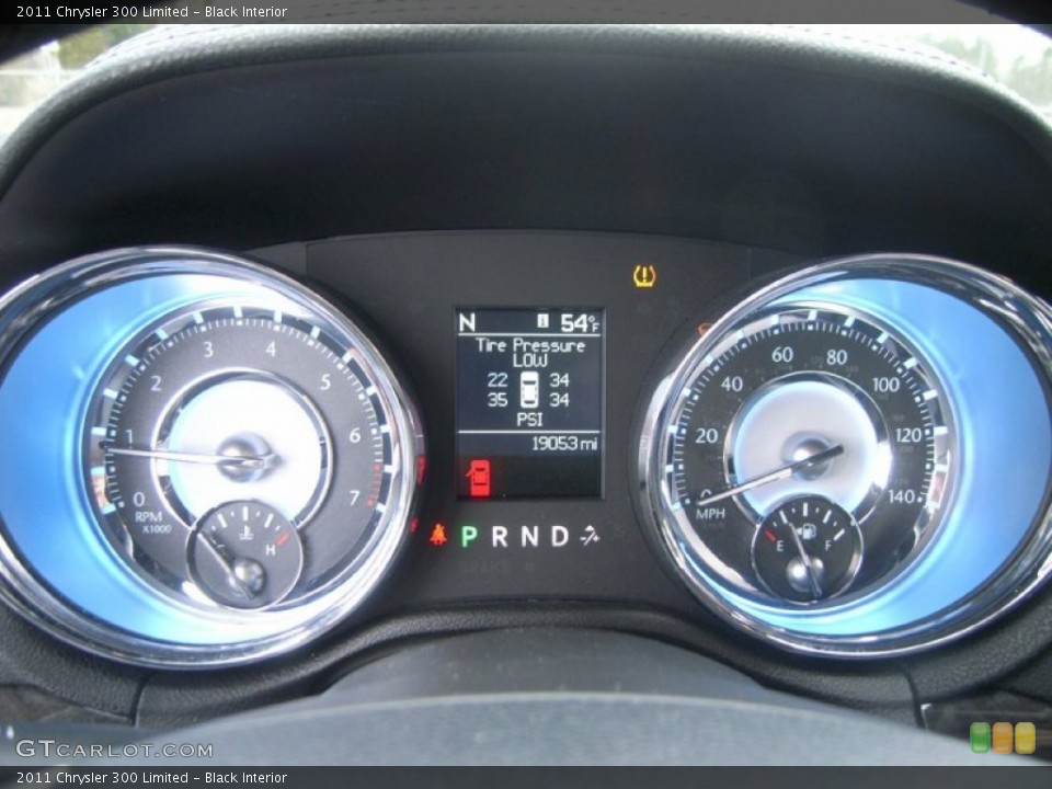 Black Interior Gauges for the 2011 Chrysler 300 Limited #61452088