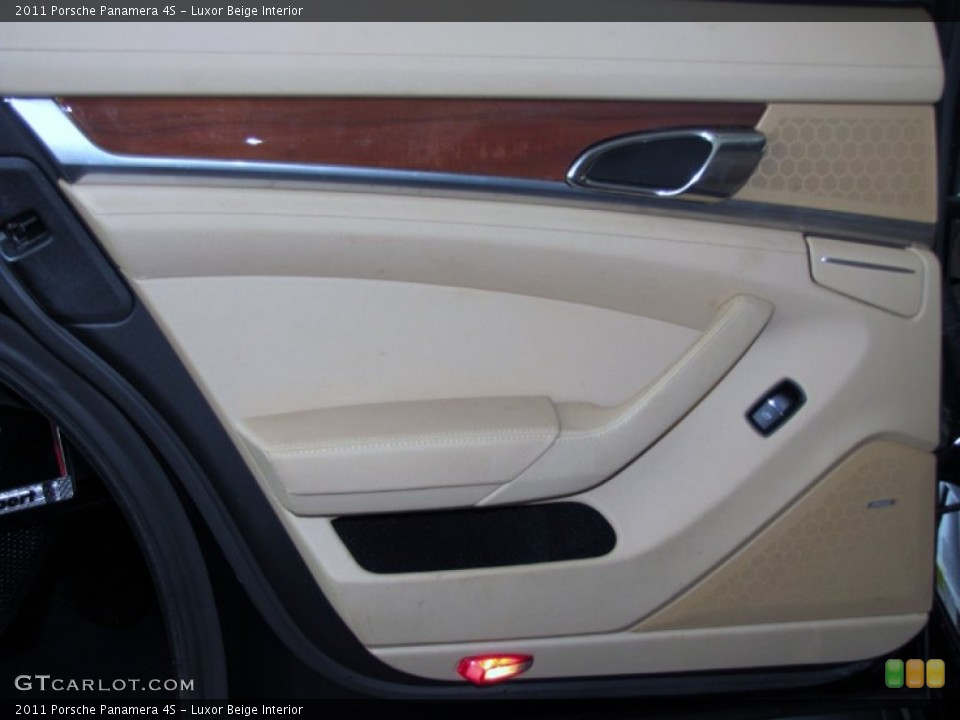 Luxor Beige Interior Door Panel for the 2011 Porsche Panamera 4S #61458907
