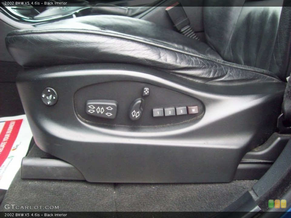 Black Interior Controls for the 2002 BMW X5 4.6is #61461508