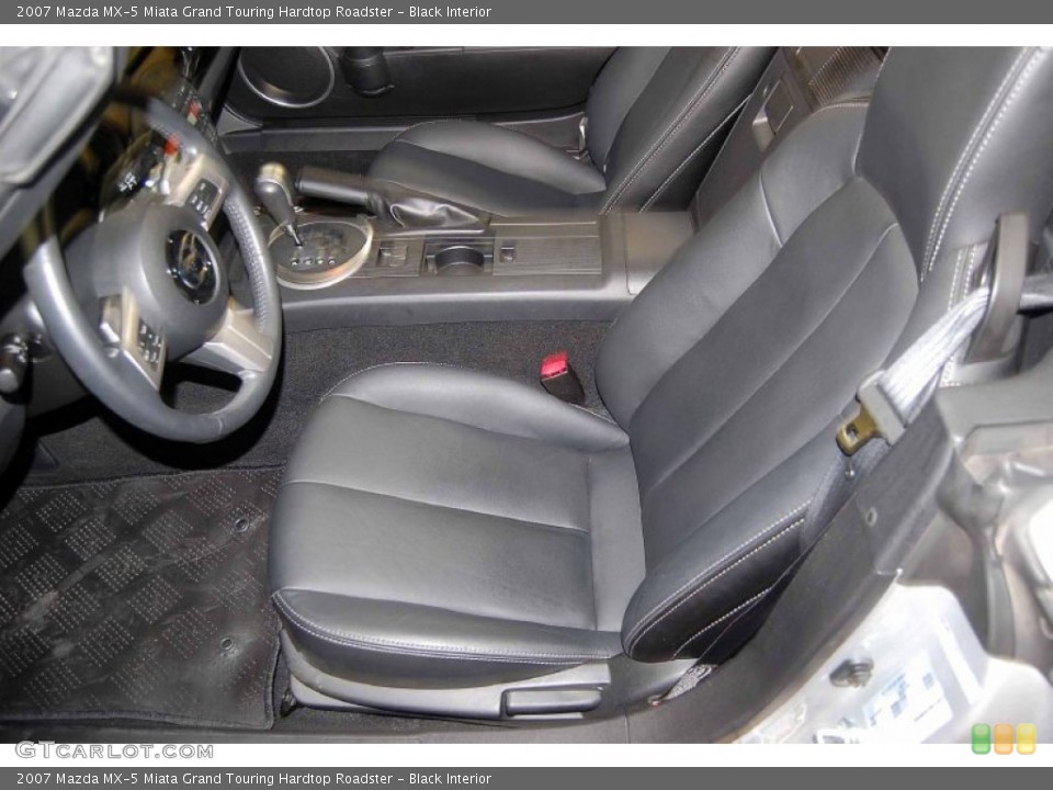 Black Interior Photo for the 2007 Mazda MX-5 Miata Grand Touring Hardtop Roadster #61462051