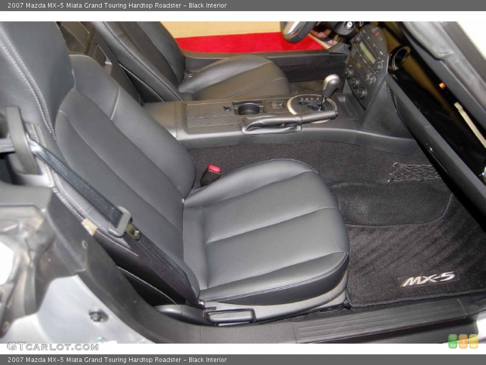 Black Interior Photo for the 2007 Mazda MX-5 Miata Grand Touring Hardtop Roadster #61462100