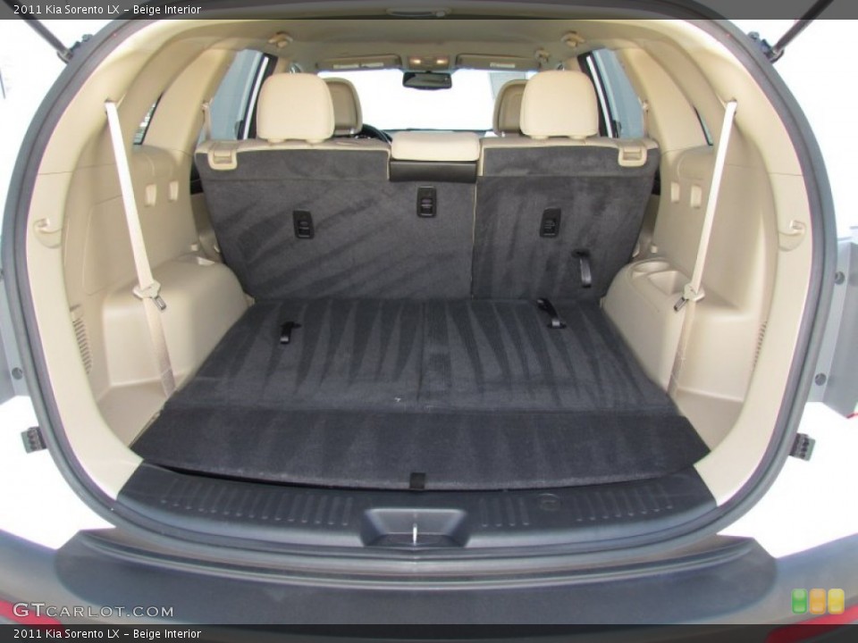 Beige Interior Trunk for the 2011 Kia Sorento LX #61474932