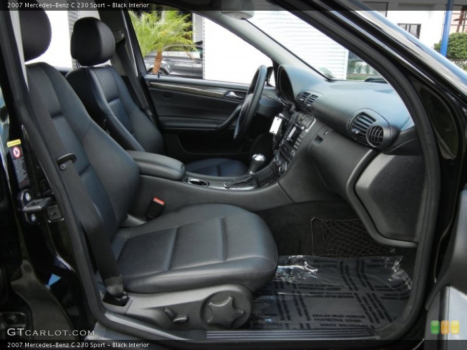 Black Interior Photo for the 2007 Mercedes-Benz C 230 Sport #61482183