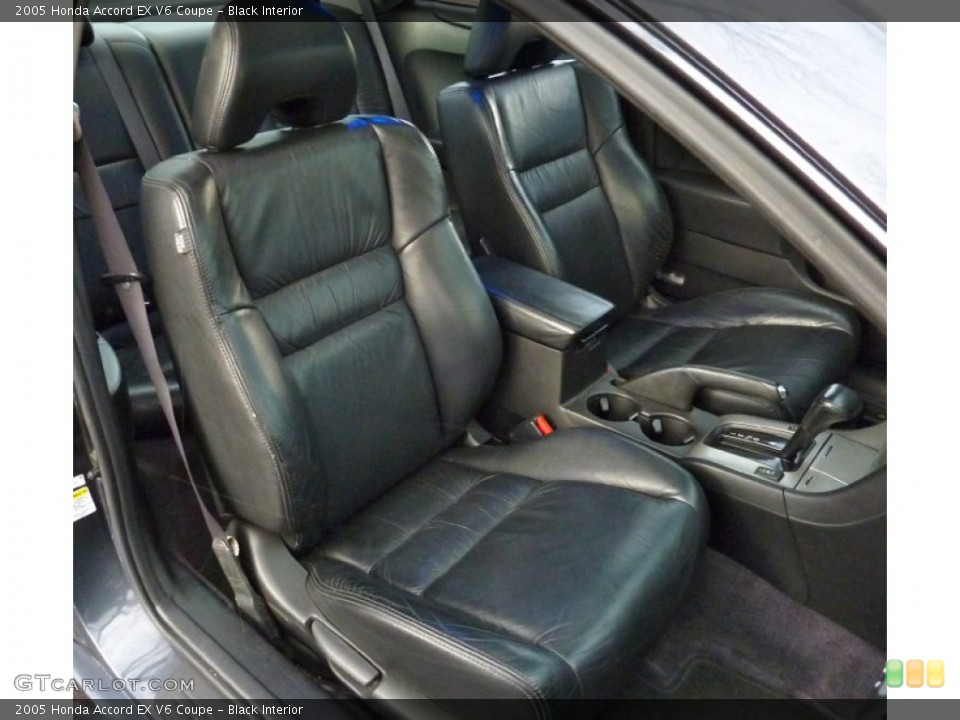Black Interior Photo for the 2005 Honda Accord EX V6 Coupe #61523890