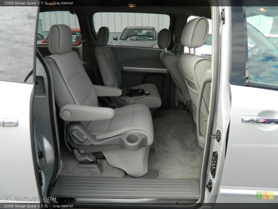 Gray 2008 Nissan Quest Interiors