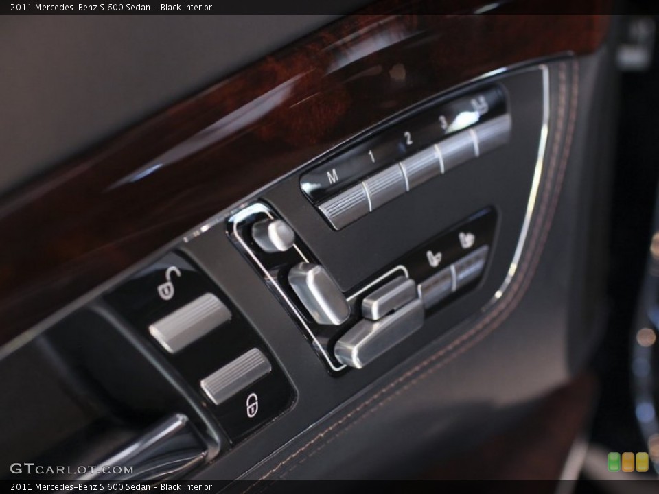 Black Interior Controls for the 2011 Mercedes-Benz S 600 Sedan #61547722