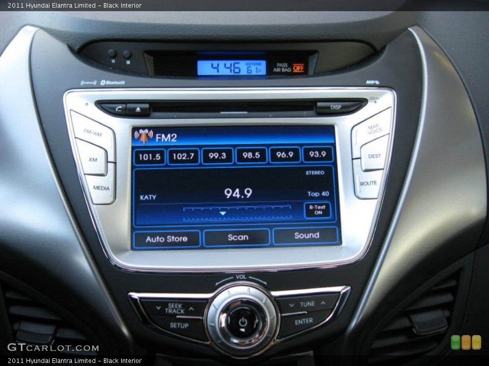 Black Interior Controls for the 2011 Hyundai Elantra Limited #61553981