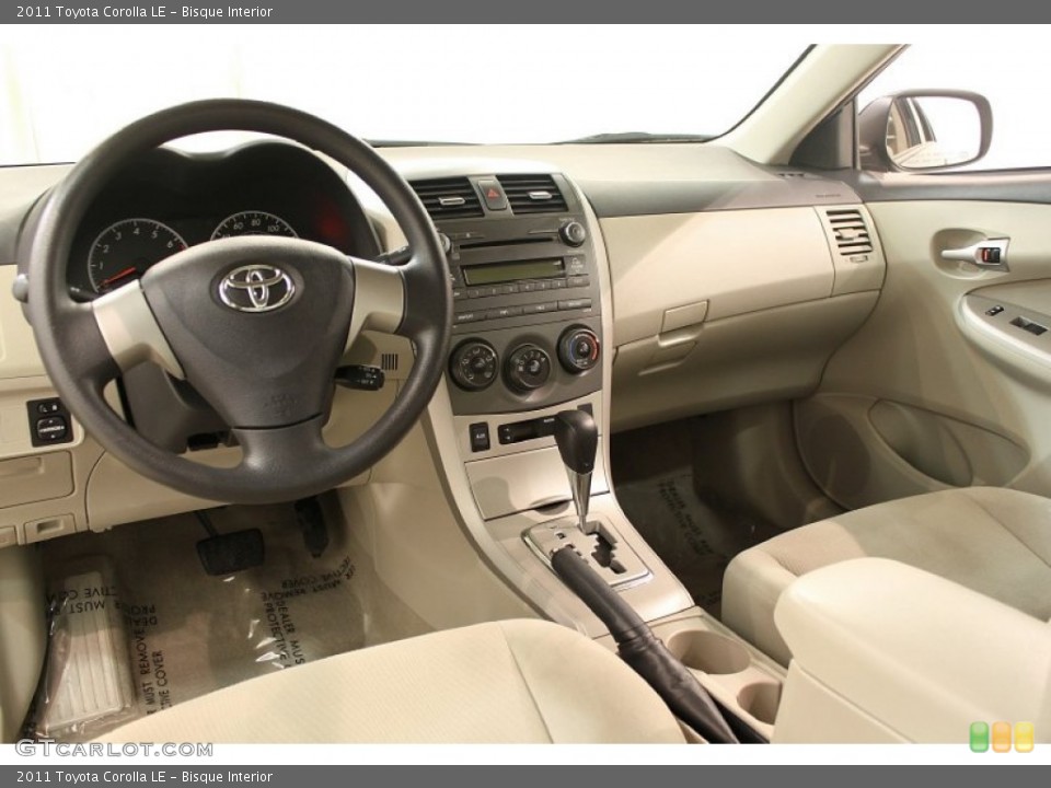 Bisque Interior Photo for the 2011 Toyota Corolla LE #61573710
