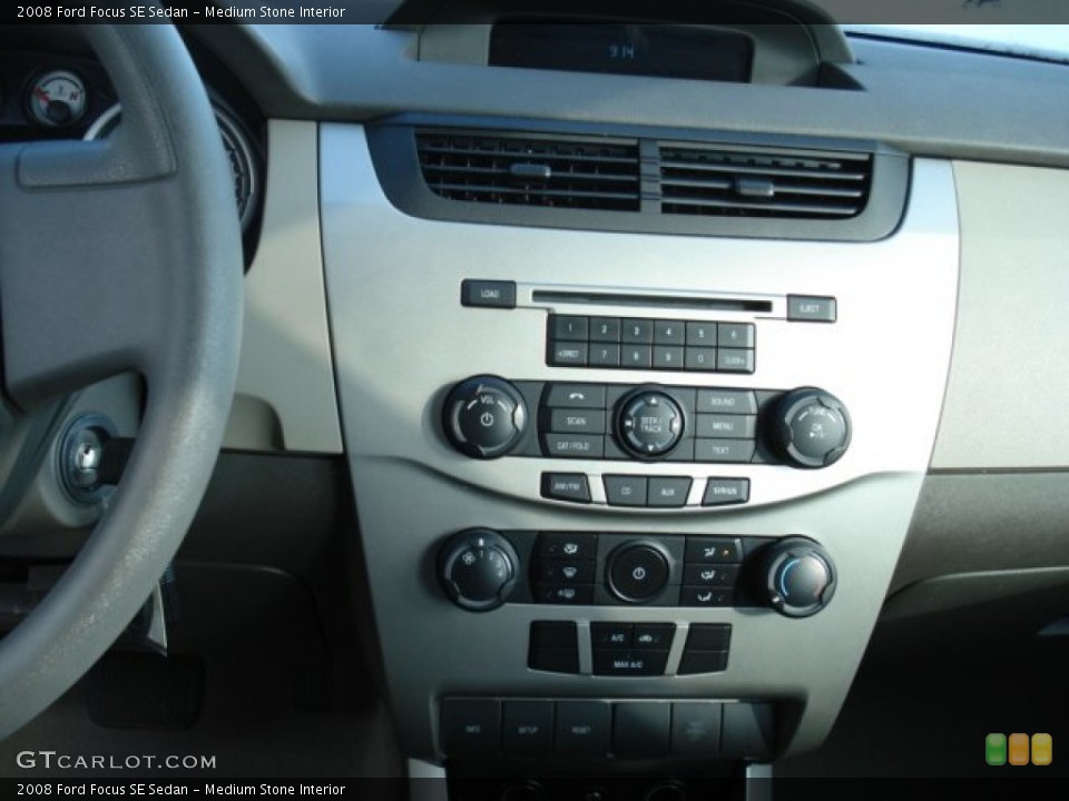 Medium Stone Interior Controls for the 2008 Ford Focus SE Sedan #61600715