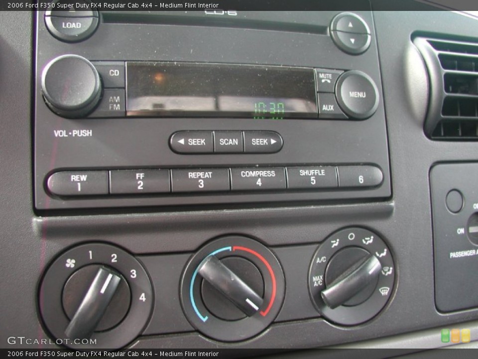 Medium Flint Interior Audio System for the 2006 Ford F350 Super Duty FX4 Regular Cab 4x4 #61601148