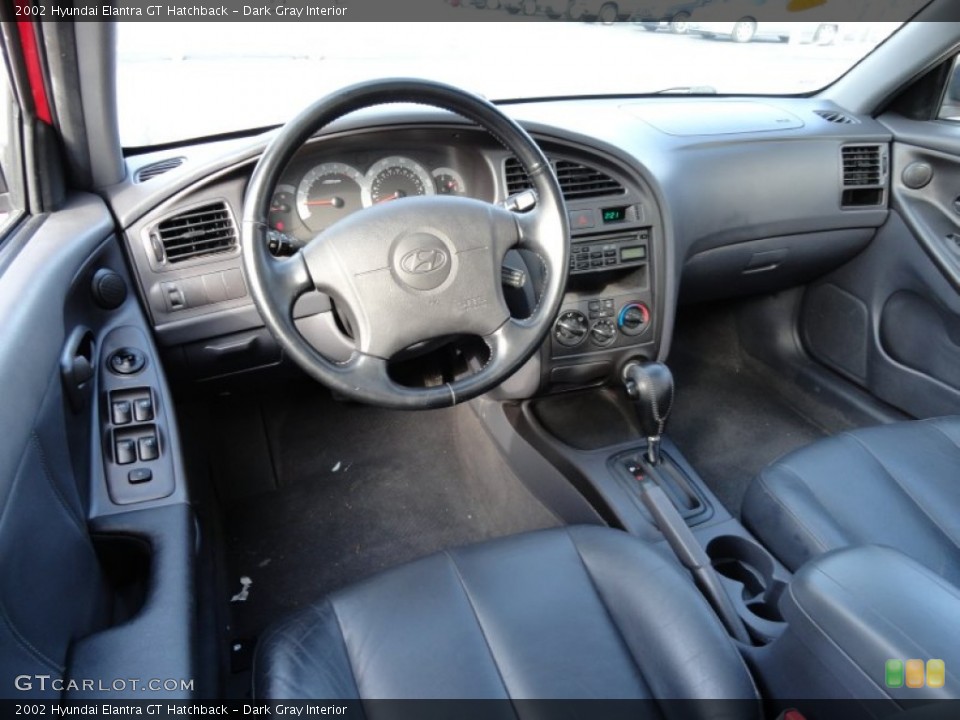 Dark Gray Interior Photo for the 2002 Hyundai Elantra GT Hatchback #61602039