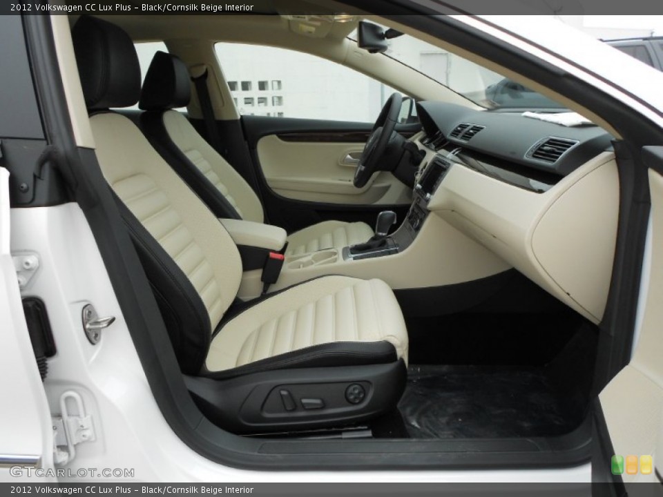 Black/Cornsilk Beige Interior Photo for the 2012 Volkswagen CC Lux Plus #61608827