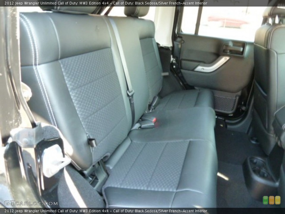 Call of Duty: Black Sedosa/Silver French-Accent Interior Photo for the 2012 Jeep Wrangler Unlimited Call of Duty: MW3 Edition 4x4 #61620153