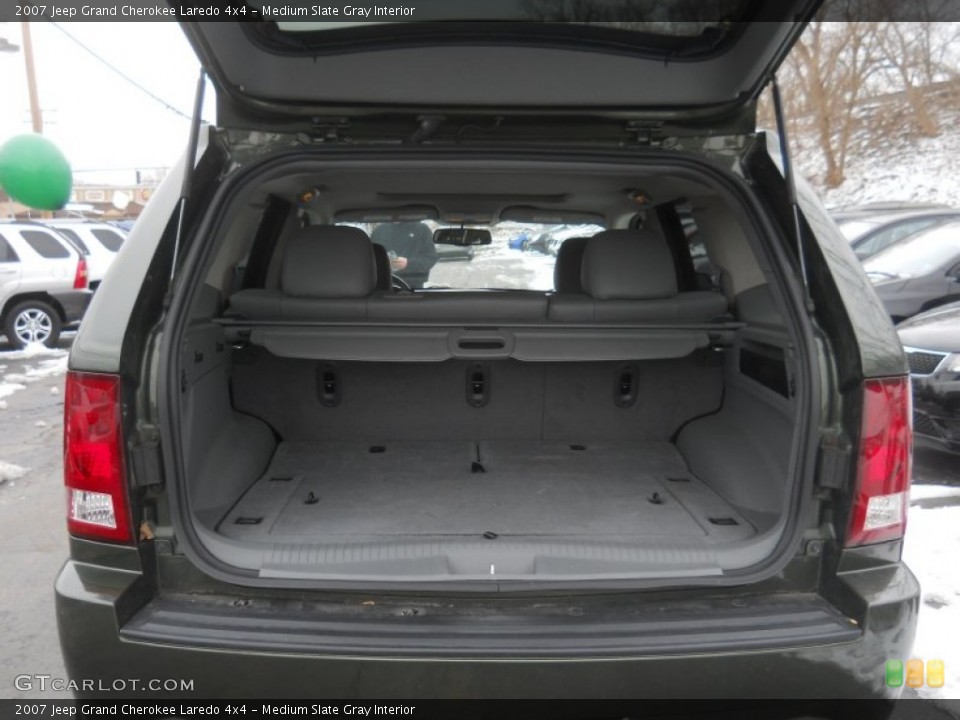 Medium Slate Gray Interior Trunk for the 2007 Jeep Grand Cherokee Laredo 4x4 #61628649