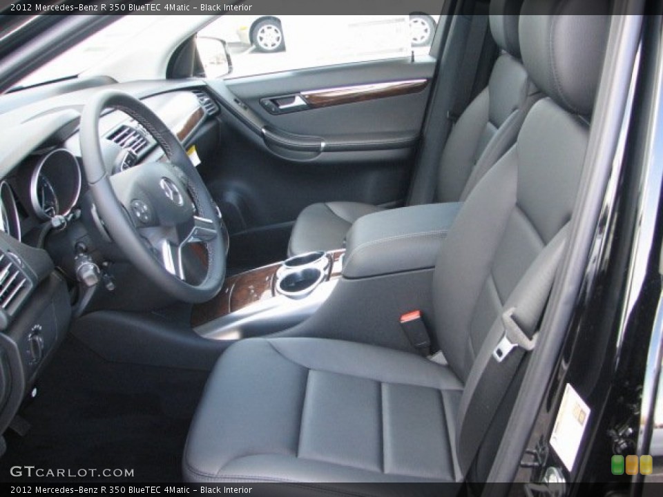 Black Interior Photo for the 2012 Mercedes-Benz R 350 BlueTEC 4Matic #61629777