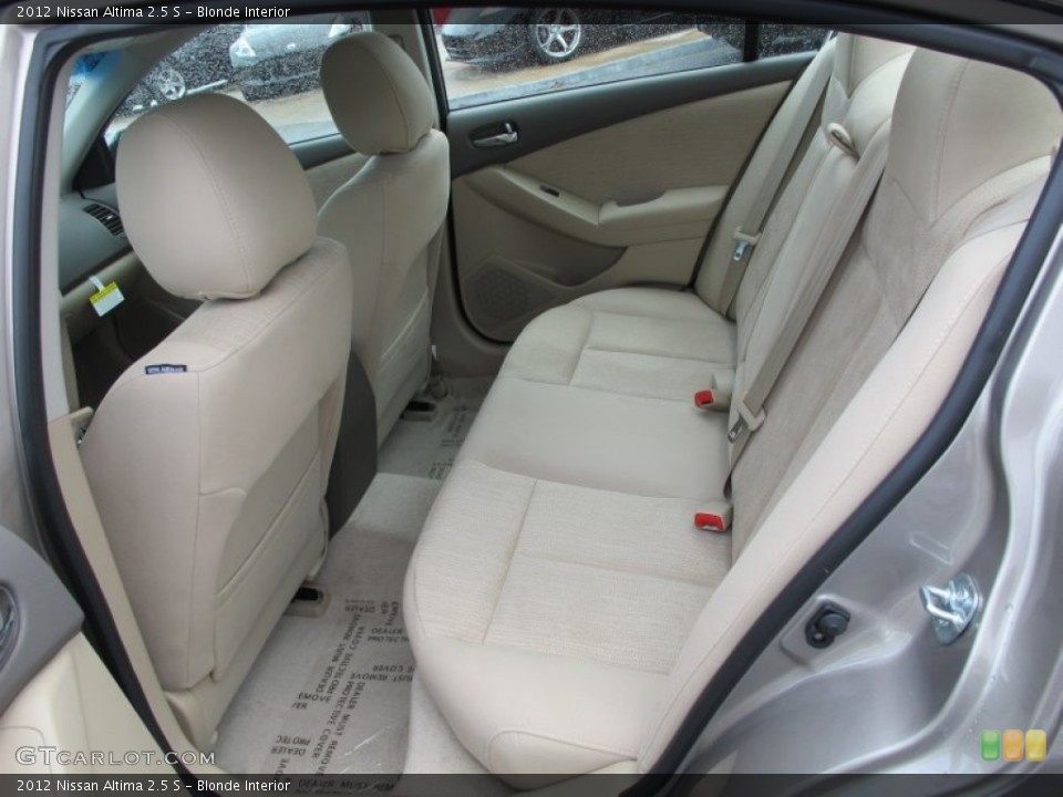 Blonde Interior Photo for the 2012 Nissan Altima 2.5 S #61633406