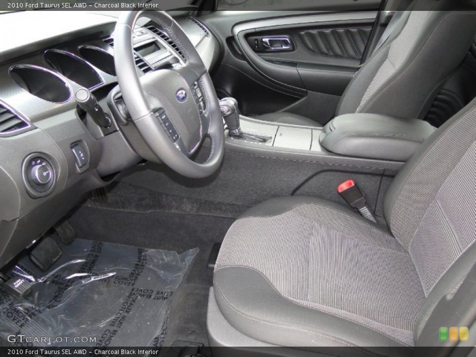 Charcoal Black Interior Photo for the 2010 Ford Taurus SEL AWD #61640075